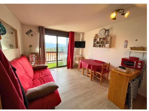 Pyrenees 2000 Apartment | Studio cabine cosy – Vue montagne – Proche pistes