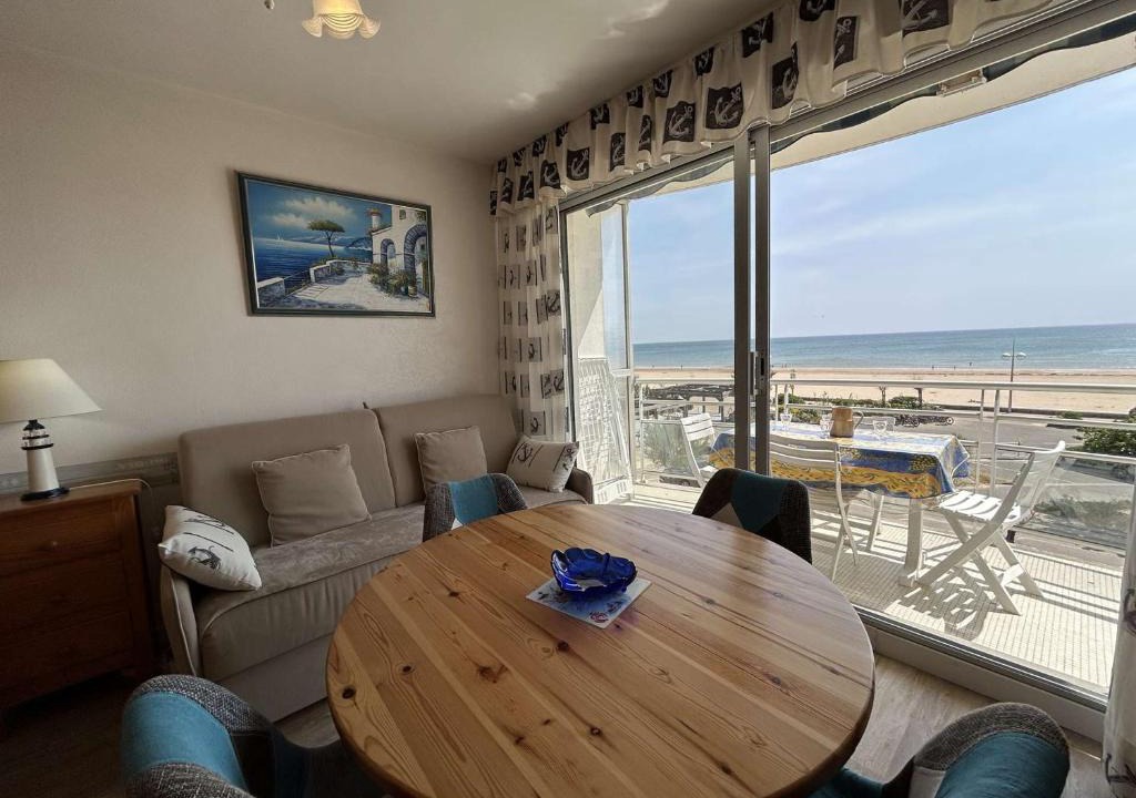 Saint-Jean-de-Monts Apartment | Studio Cabine 4 Couchages avec Balcon et Parking - Saint-Jean-de-Monts - FR-1-224C-18