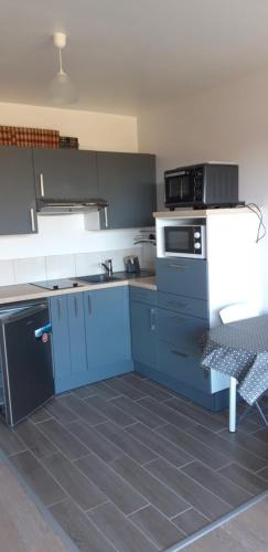 Laveissiere Apartment | Studio-cabine Station de ski Super Lioran