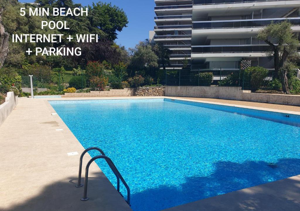 Antibes Apartment | STUDIO CABINE TANIT