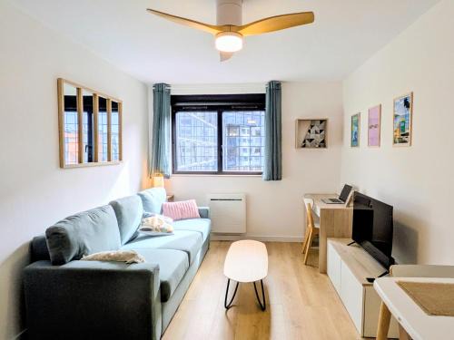 Compans-Caffarelli Apartment | Studio Center Compans Free Parking WIFI Subway Airport