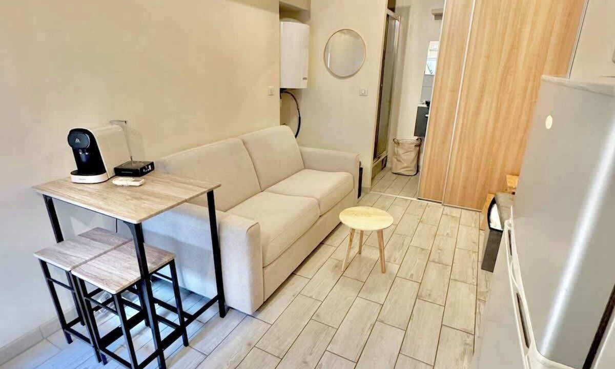 Bagnols-sur-Ceze Apartment | Studio centre-ville Bagnols sur Cèze