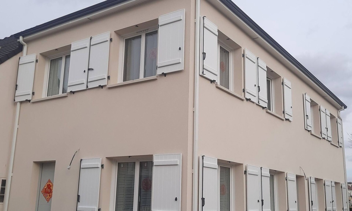 Claye-Souilly Apartment | Studio Centre Ville Claye Souilly Free Parking