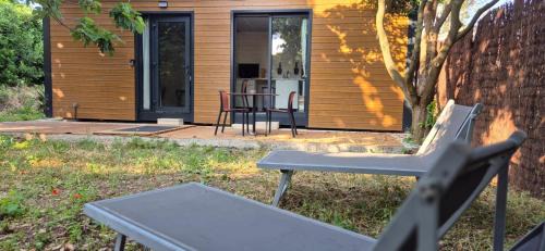Saint-Nazaire-de-Pezan Ski Chalet | STUDIO CHALET sous le figuier