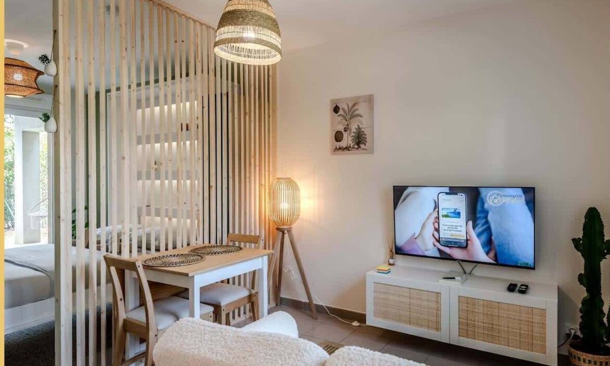 Vetraz-Monthoux Apartment | Studio chez Math I Vetraz-Monthoux