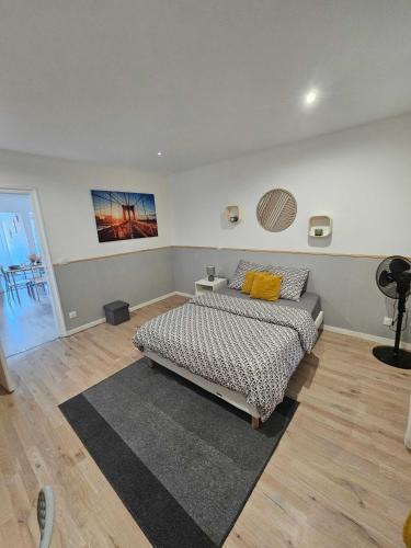 Charleville-Mezieres Apartment | Studio Chic avec parking au centre ville
