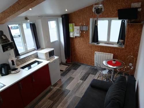 Marquise Apartment | Studio chocolat