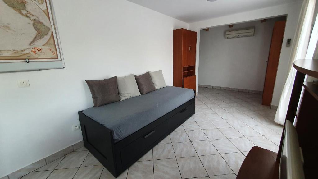 Les Arcs-sur-Argens House | Studio Climatisé Calme Var Piscine