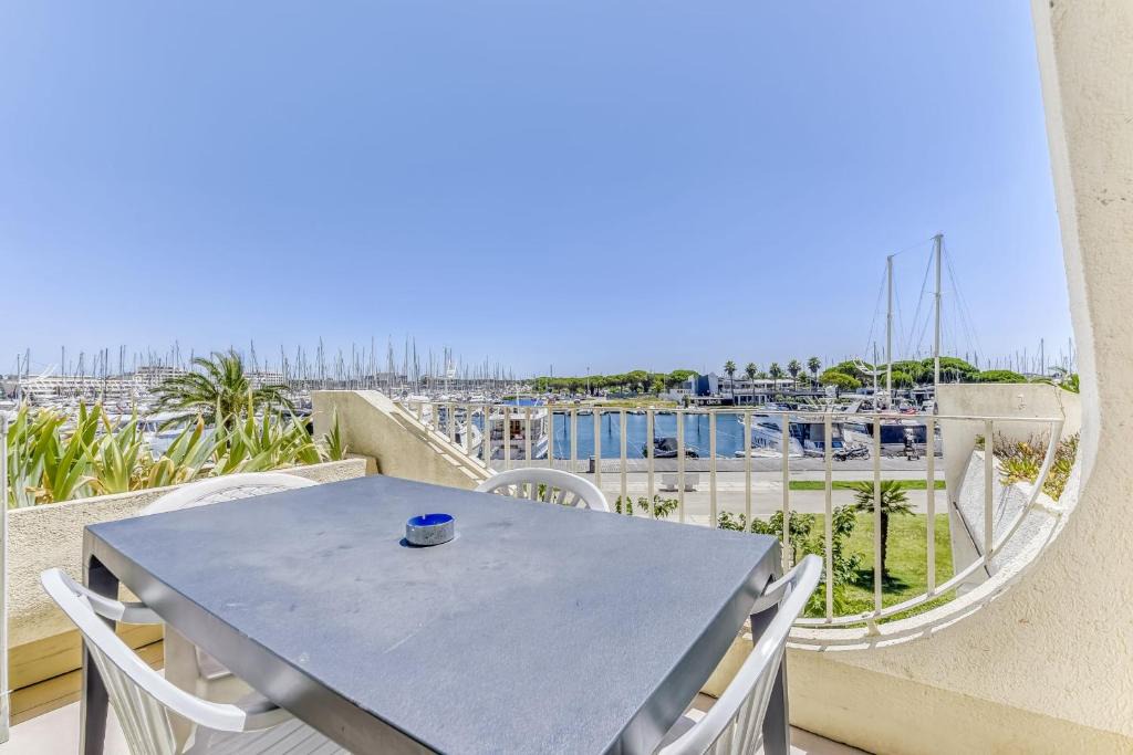 Le Grau-Du-Roi Apartment | Studio close to the port of Grau du Roi