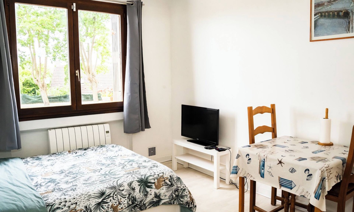 Les Stades Apartment | Studio Confortable Entre Paris et Disney