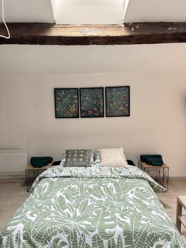 Annonay Apartment | Studio confortable