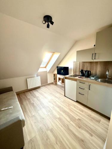 Magny-le-Hongre Apartment | Studio Cosy - 5 minutes Disneyland - Calme et confort