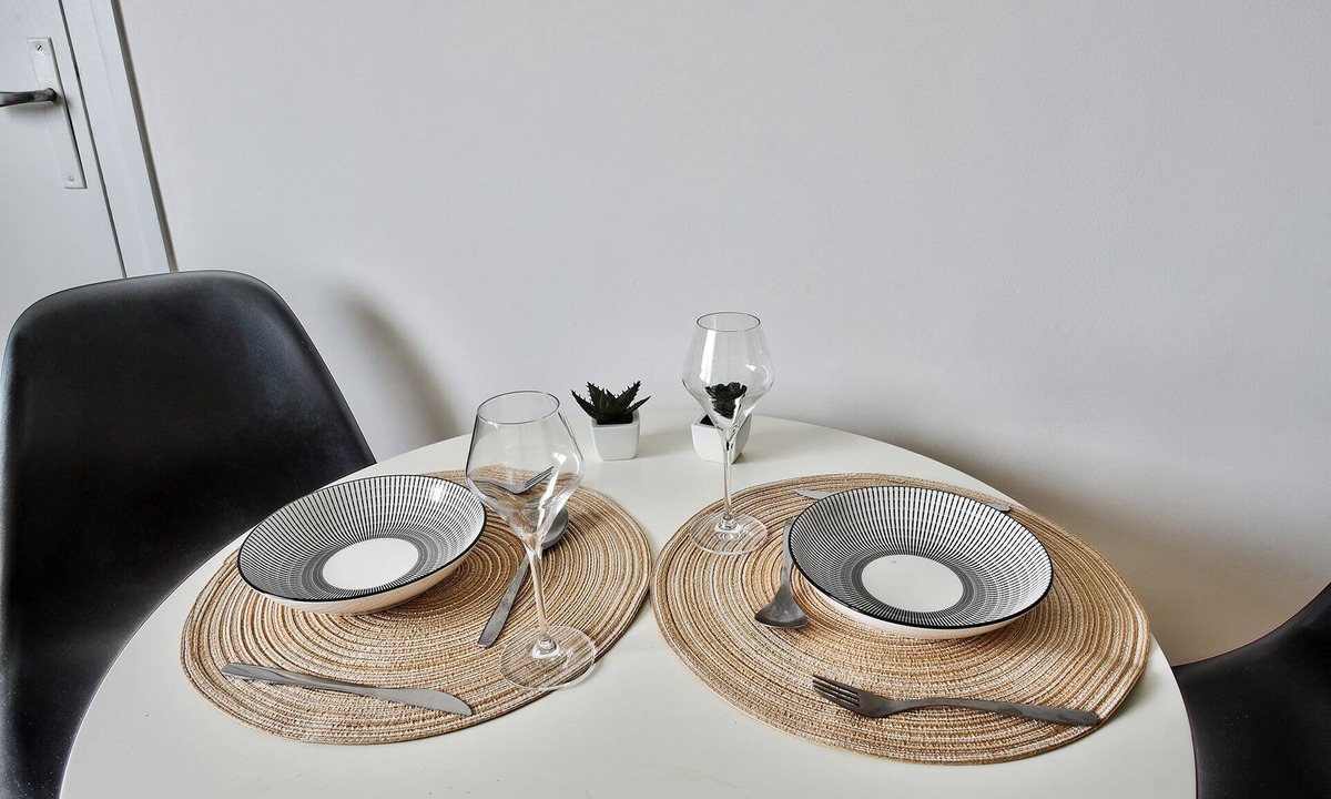 Peloux-Mail Apartment | Studio Cosy Bressan