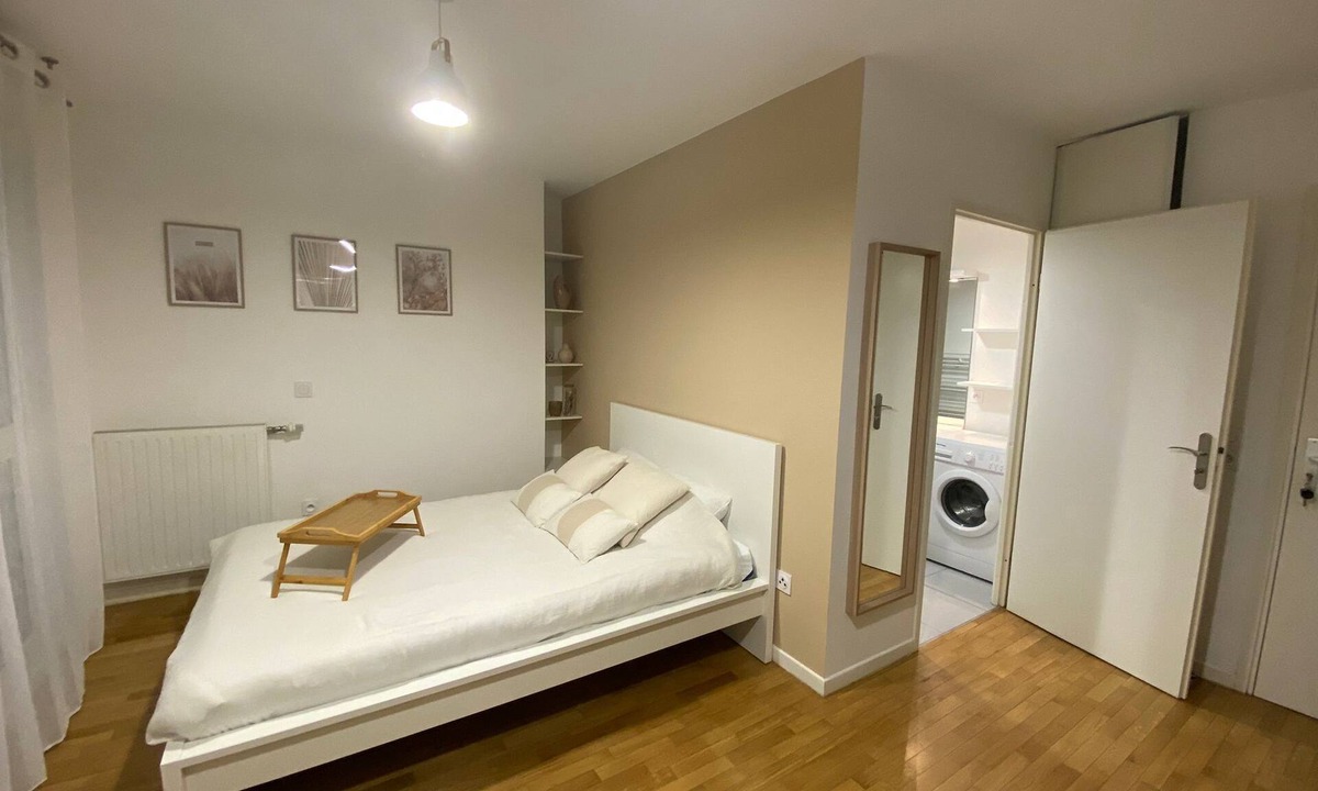 Deuil-la-Barre Apartment | Studio Cosy Proche Paris