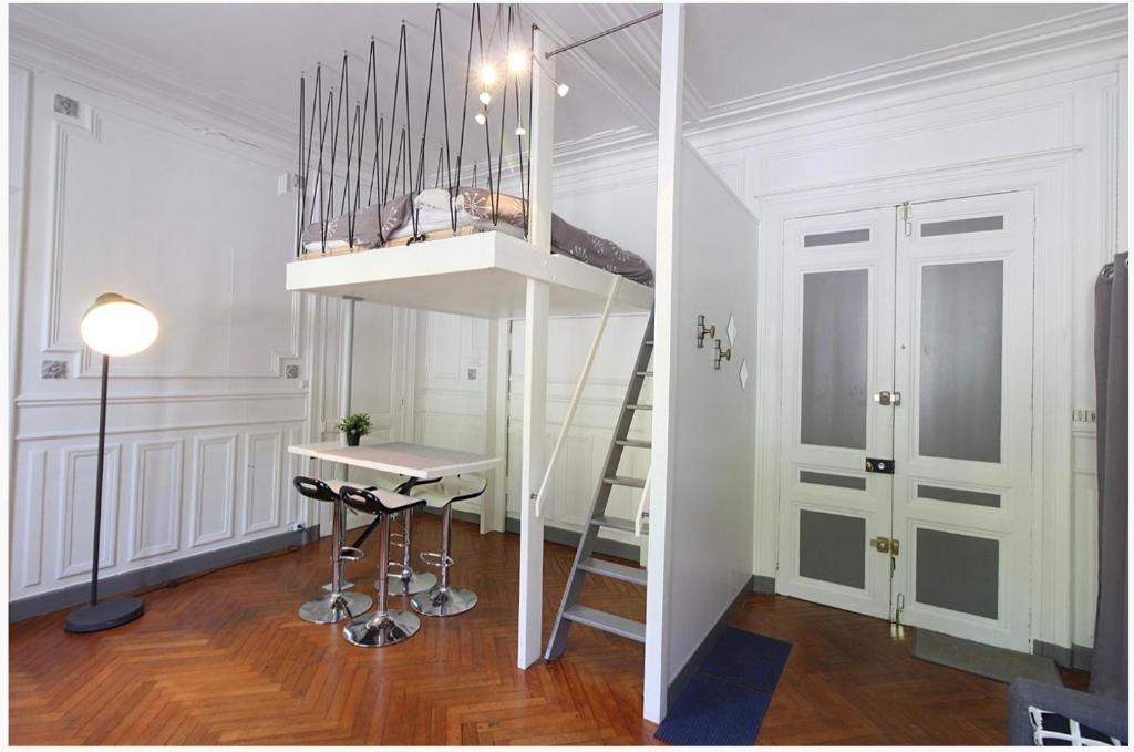 Quartier Vieux Marche-Cathedrale Apartment | Studio cosy proche gare