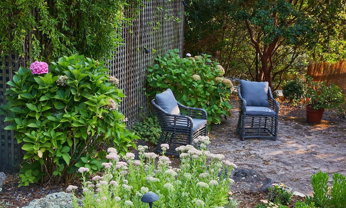 Santa Rosa Cottage | Studio cottage retreat in a vineyard setting