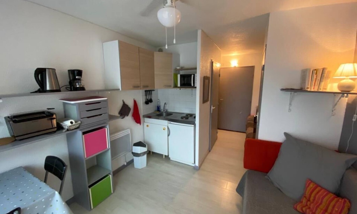 Lamalou-les-Bains Apartment | Studio cure - Résidence Plein Soleil