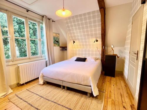 Chenehutte-Treves-Cunault Apartment | Studio Dépendance du Château - Kitchenette
