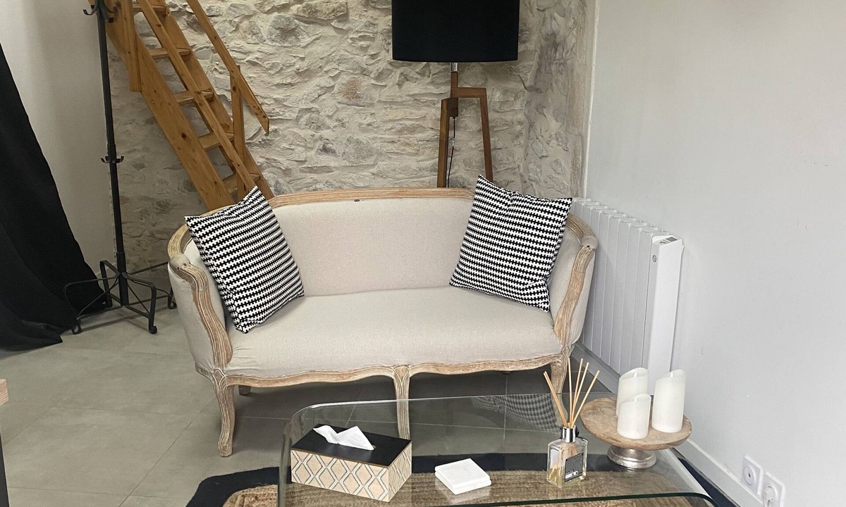 Vergeze Apartment | Studio d Inès