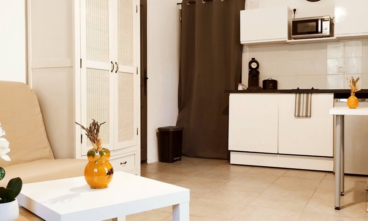 Orange Apartment | Studio Dans le Vaucluse