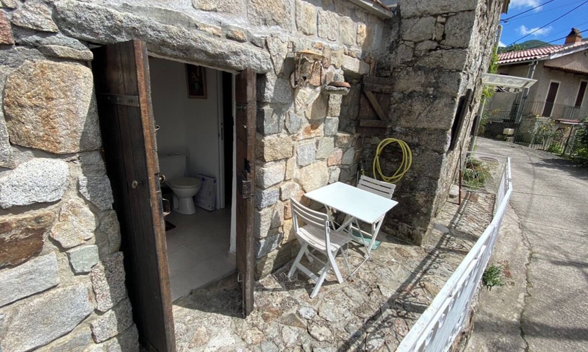 Bocognano Apartment | Studio de Caractère