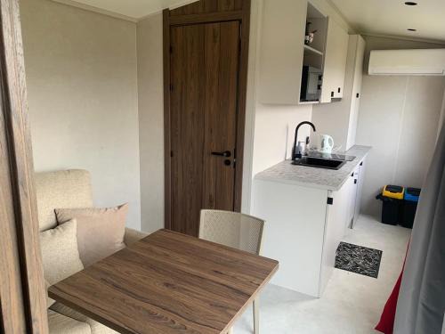 Belley Apartment | Studio de jardin vue montagne