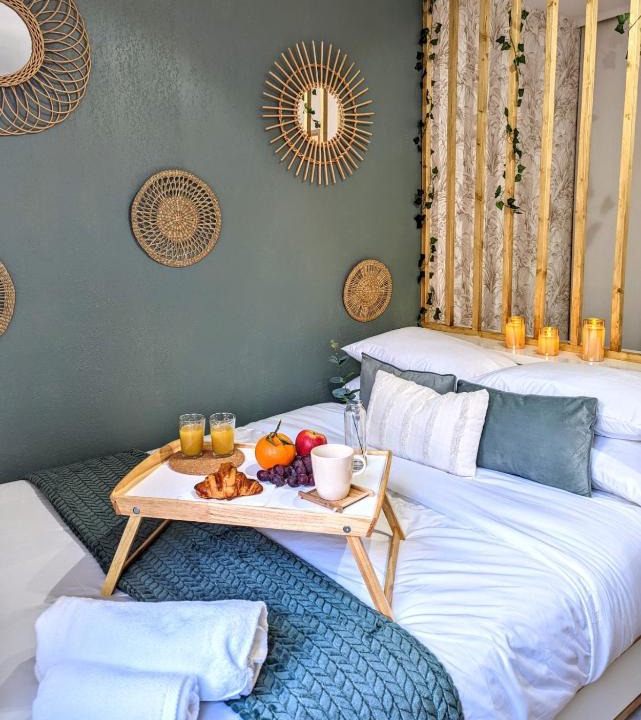 Saint-Charles Apartment | Studio EDEN - Cosy - Gare Saint Charles - Stade Vélodrome -