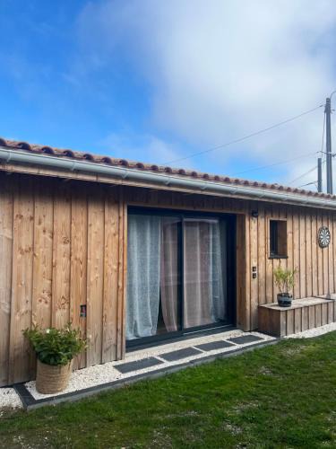 Saint-Medard-en-Jalles House | Studio en dépendance aux portes de l ocean