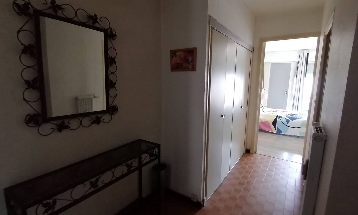 Brive-la-Gaillarde Apartment | Studio en Plein Centre de Brive La Gaillarde de 36 m2