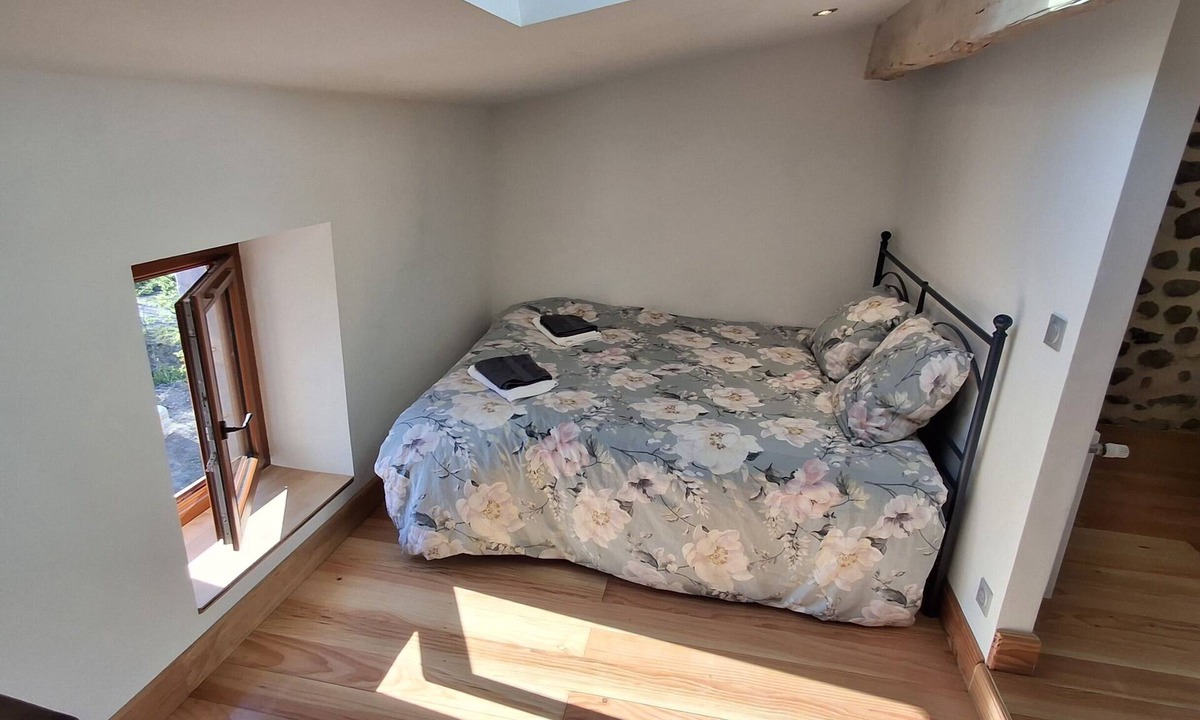 Saint-Martin-le-Superieur Apartment | Studio for 2 people with shower