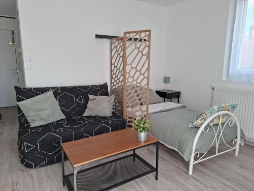 Beauvais Apartment | Studio F1 cosy en centre ville
