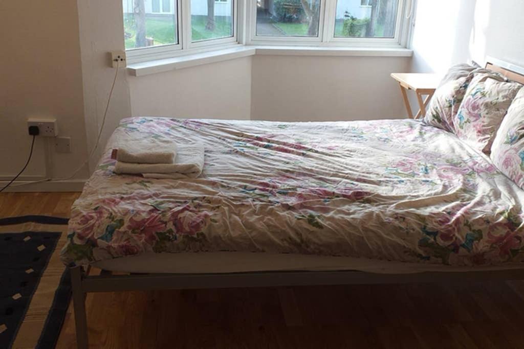 Bracknell Apartment | Studio flat in central Bracknell