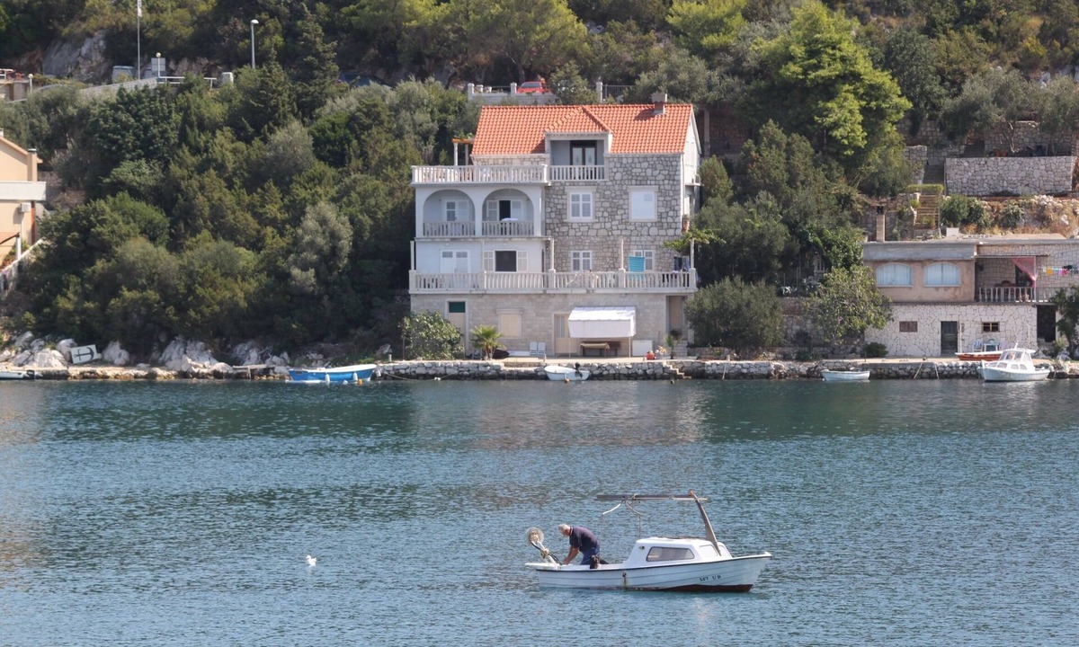 Zaklopatica Apartment | Studio flat near beach Zaklopatica (Lastovo) (AS-8346-b)