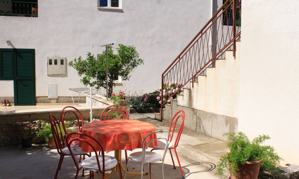 Promajna Apartment | Studio flat near beach Promajna, Makarska (AS-2605-c)