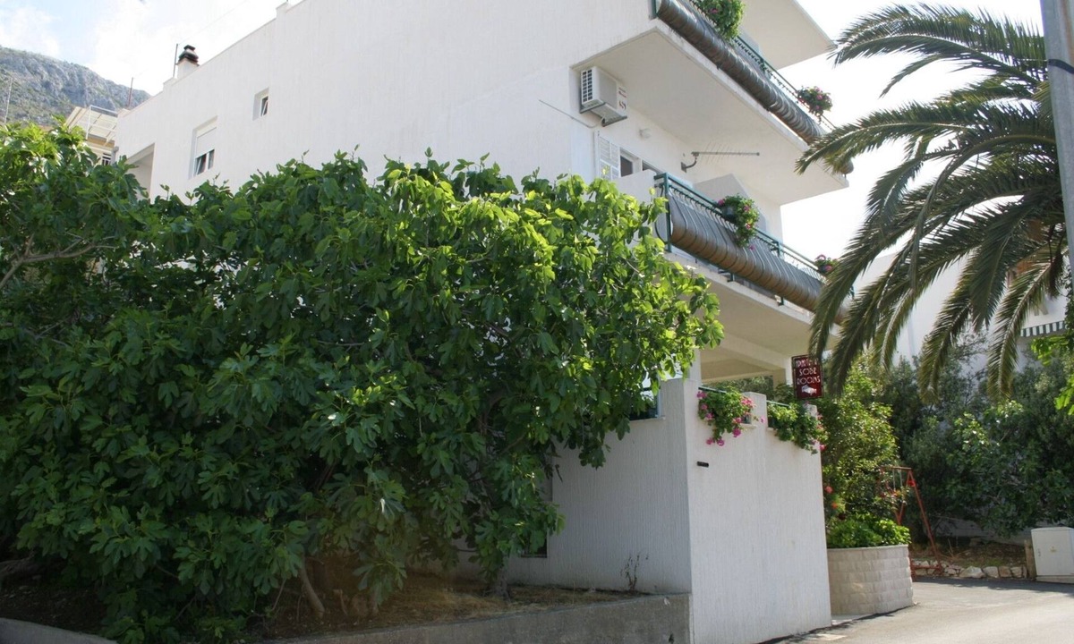 Igrane Apartment | Studio flat near beach Igrane (Makarska) (AS-2679-a)
