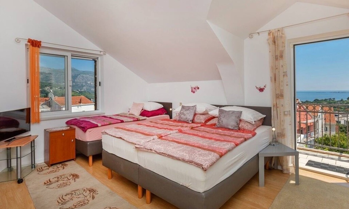 Brasina Apartment | Studio flat with balcony and sea view Srebreno, Dubrovnik (AS-22386-b)