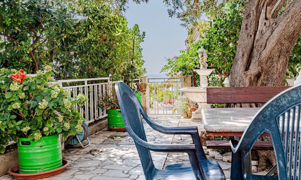Stankovici Apartment | Studio flat with terrace Orebić, Pelješac (AS-10185-b)