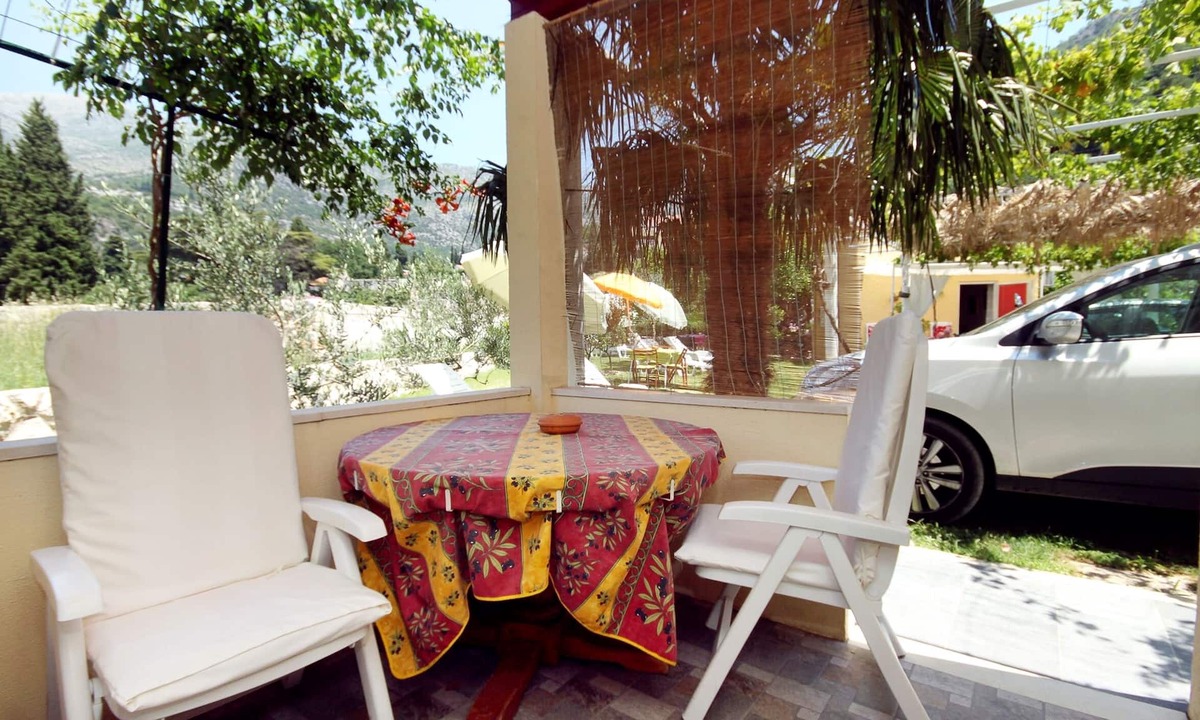 Slano Apartment | Studio flat with terrace Slano, Dubrovnik (AS-2179-a)