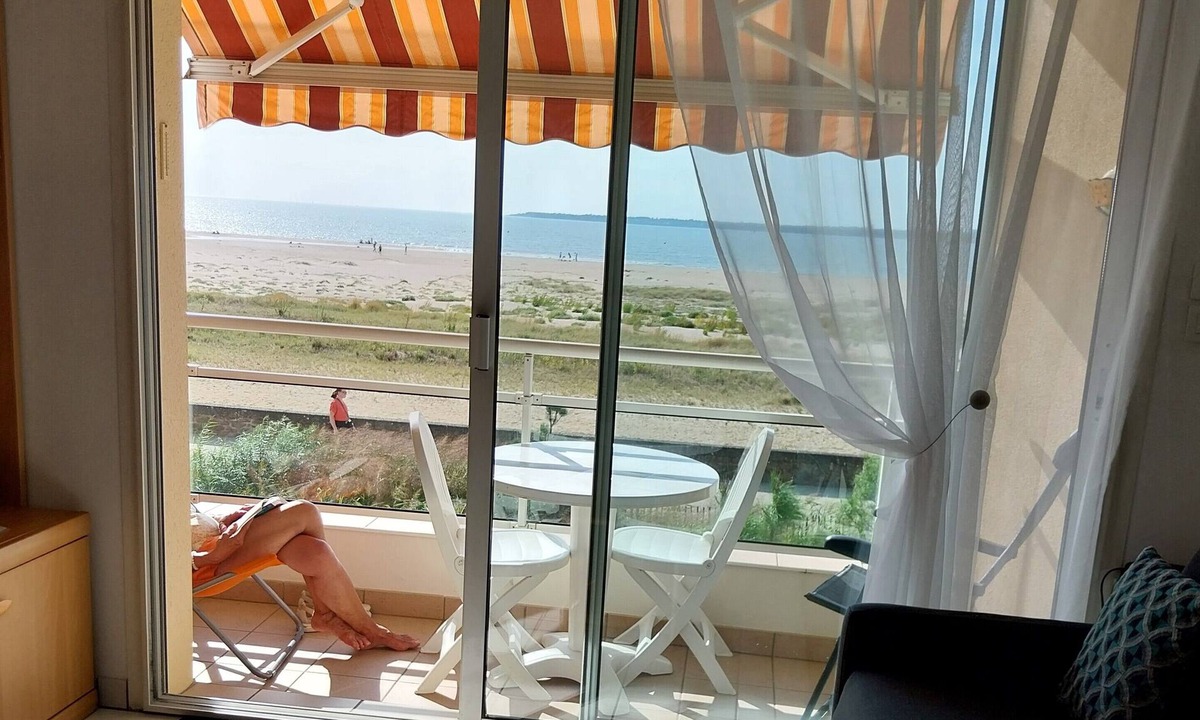 Saint-Brevin-les-Pins Apartment | Studio for 2 people, private numbered parking