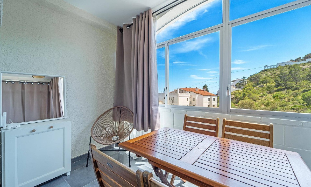 Roses Town Center Apartment | Studio for 3 persons approx. 25 qm in Roses, Costa Brava (Gulf of Roses)