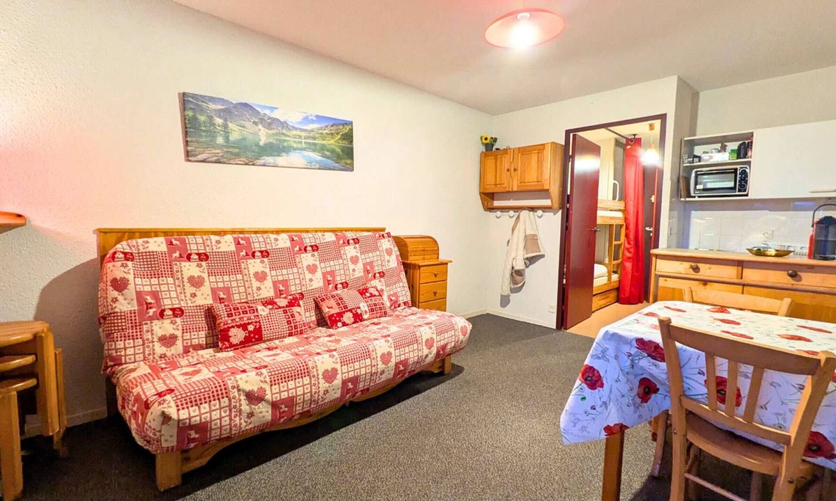 Oz Apartment | Studio for 4 at the slopes - Pets allowed