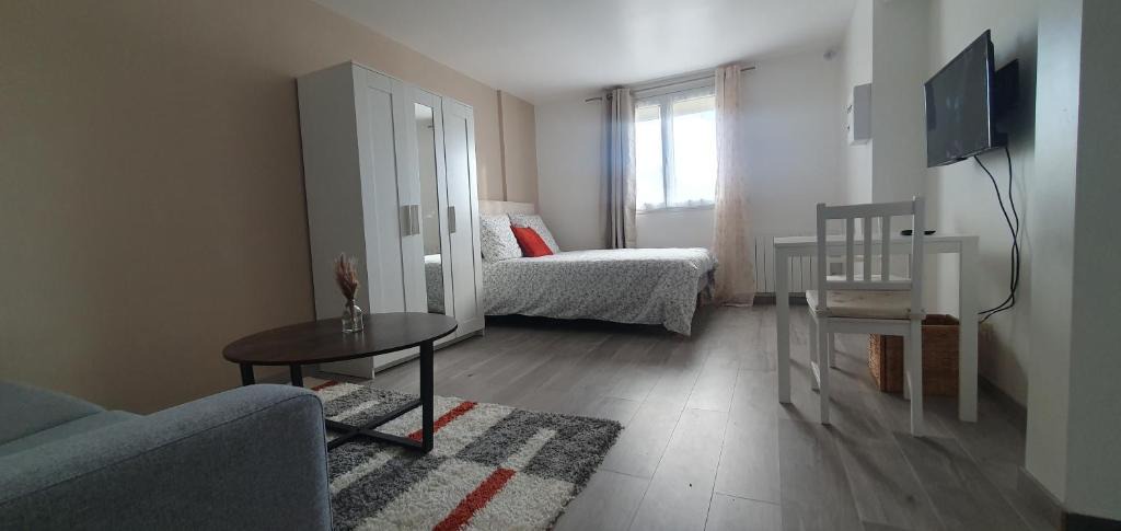 Houilles Apartment | Studio Grand Confort à Houilles