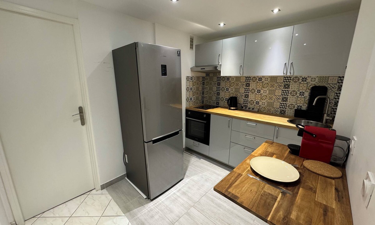 Grigny Apartment | Studio Grigny (2)