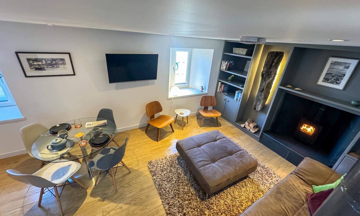 St. Margaret's Hope House | Studio House