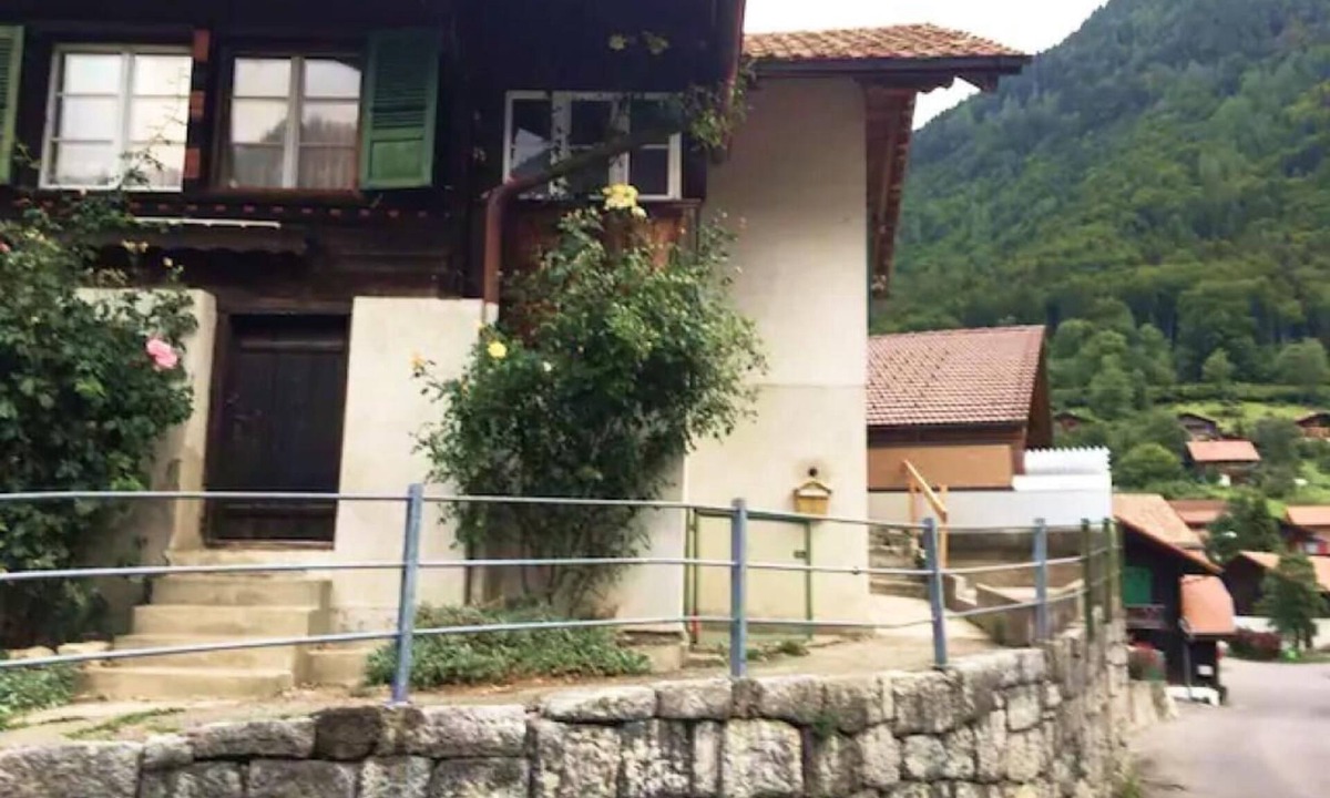 Gsteigwiler Apartment | Studio in Alps (15 min to Grindelwald ski resort/No Parking)