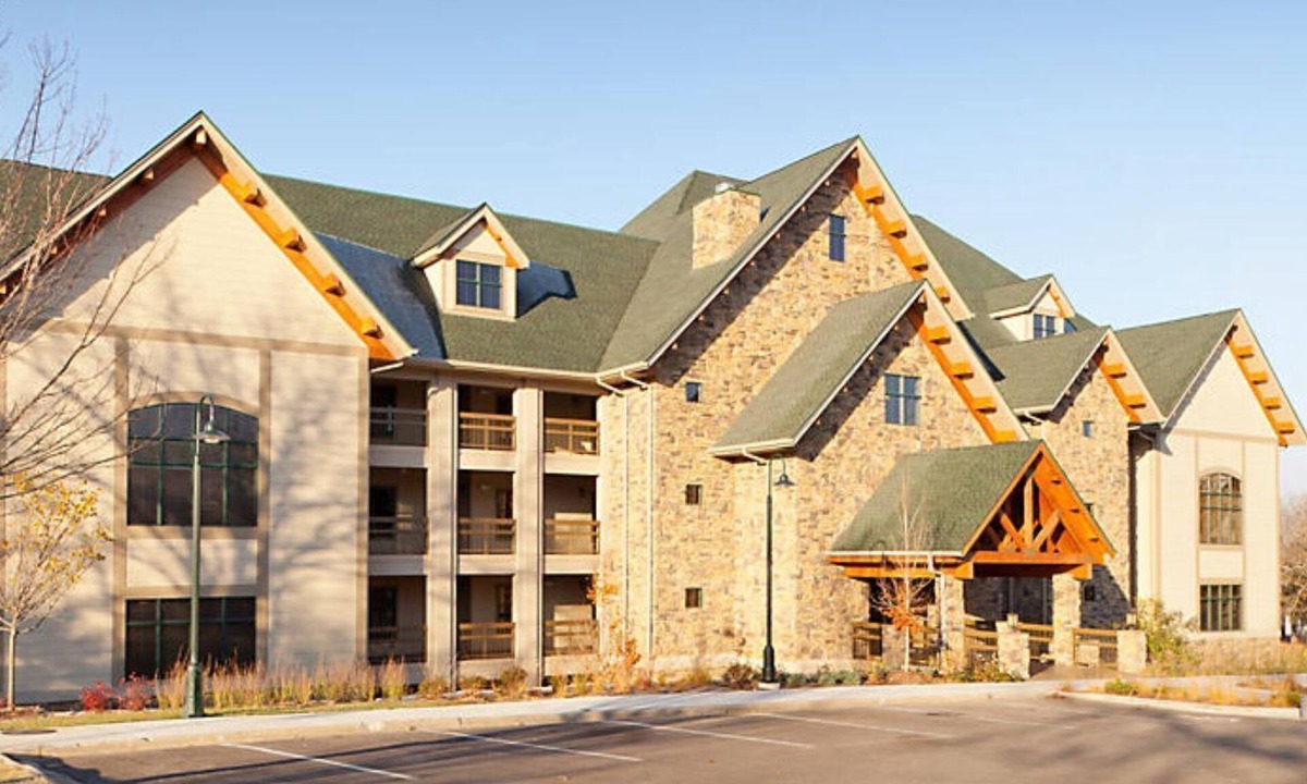 Big Cedars Resort | Studio in Paradise Point