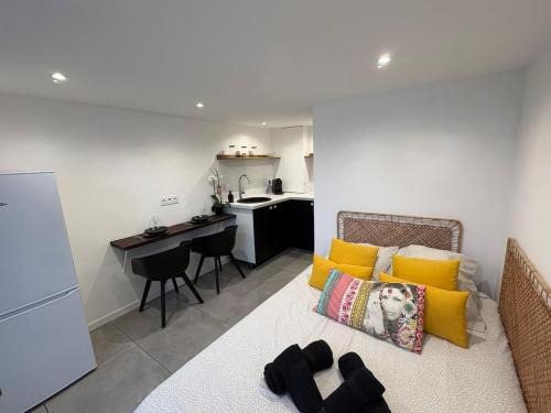 Aimargues Apartment | studio indépendant dans une villa