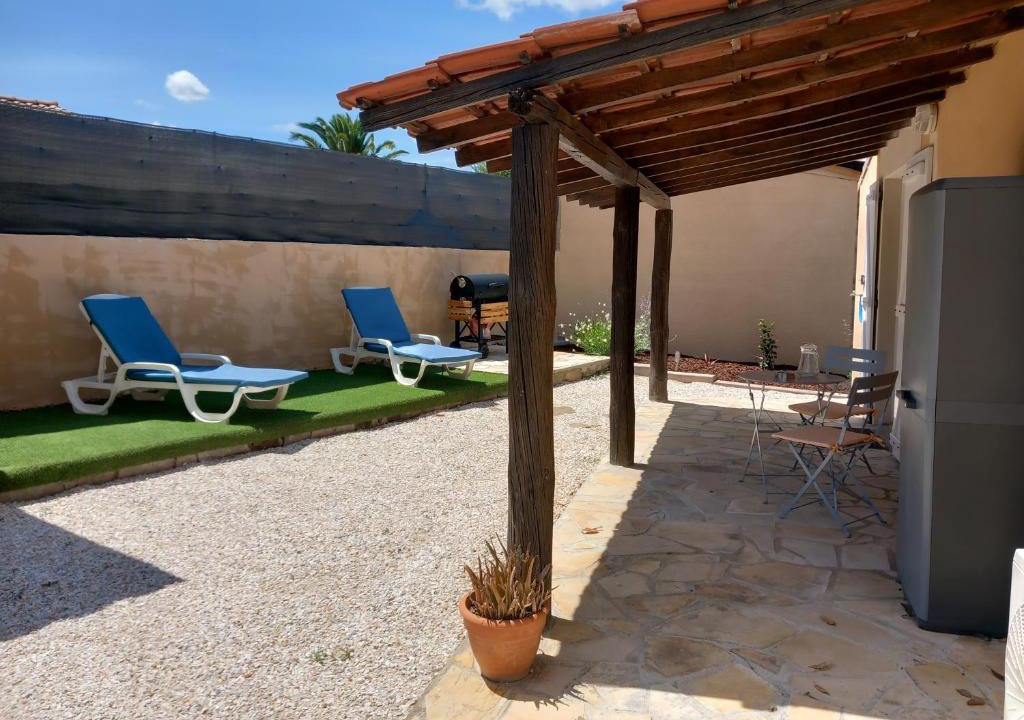 Neffies House | Studio indépendant dans villa