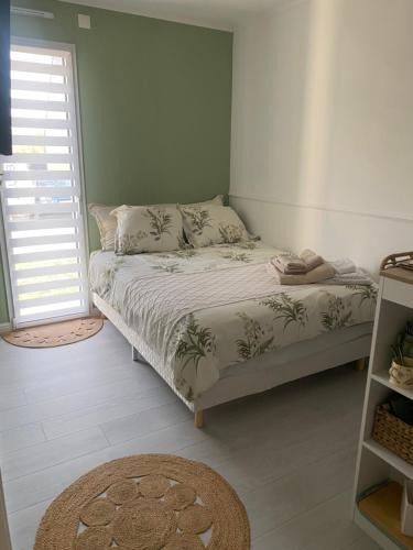 Cormes House | Studio indépendant Sdb privée