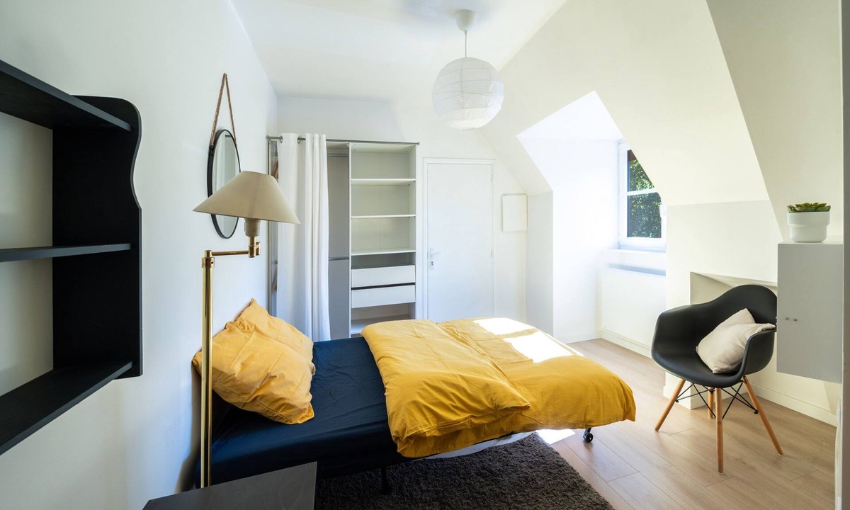 Hem Apartment | Studio Jaune - Charmant studio à 15km de Lille